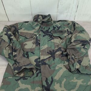 Cold Weather Field Coat Sz Medium Regular Woodland Camo 6415-01-099-7835 US Army